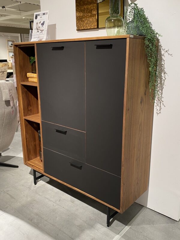 Highboard