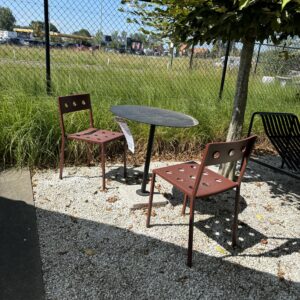 Set Terrazzo tafel + 2 Balcony stoelen