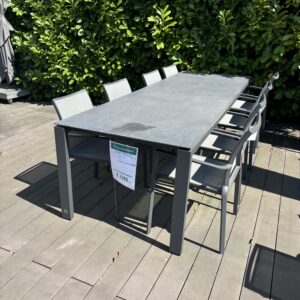 Set Goa tafel + 8 Melbourne stoelen