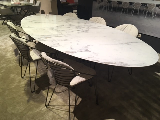 JOLI | Set Wire - Tafel elyps en 6 stoelen