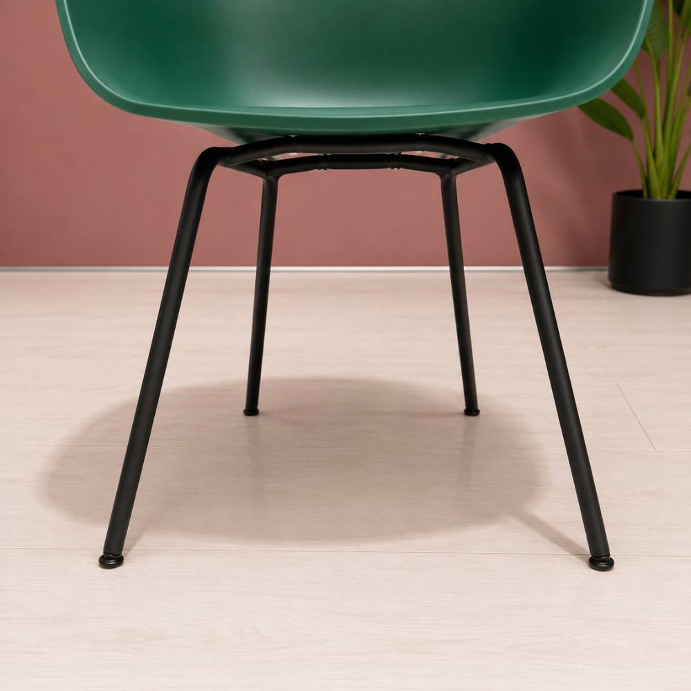 Detail van het zwart gepoedercoate stalen onderstel van de Hay About A Chair AAC26 stoel – toonzaalmodel Sint-Gillis-Waas – Verberckmoes