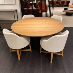 Passe Partout Lima dining chair set van 4 in Shaggy Combi Eggshell 4180 met eiken poten toonzaalmodel Sint-Gillis-Waas Verberckmoes