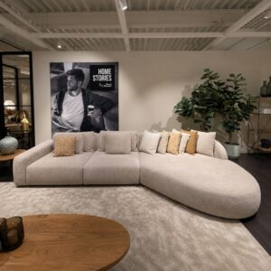 Passe Partout Livio hoekopstelling met Lovely-element in Dolly Ash Grey toonzaalmodel bij Verberckmoes