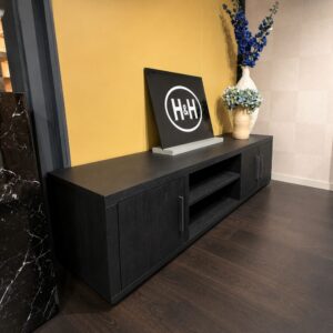 Henders & Hazel Pavie lowboard van 200 cm in Castle Black – toonzaalmodel Sint-Gillis-Waas
