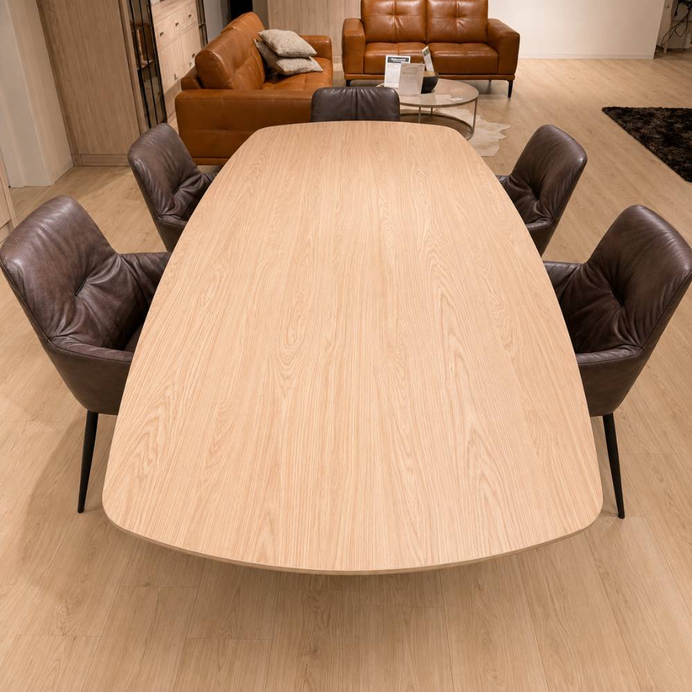 Misty Oak tafelblad van de Maxfurn Wellington eettafel – toonzaalmodel Sint-Gillis-Waas