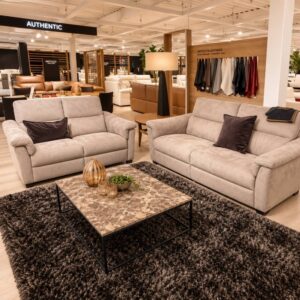 Natuzzi Editions Astuzia salonset met 3-zit en 2-zit in taupekleurige stof – toonzaalmodel Sint-Gillis-Waas