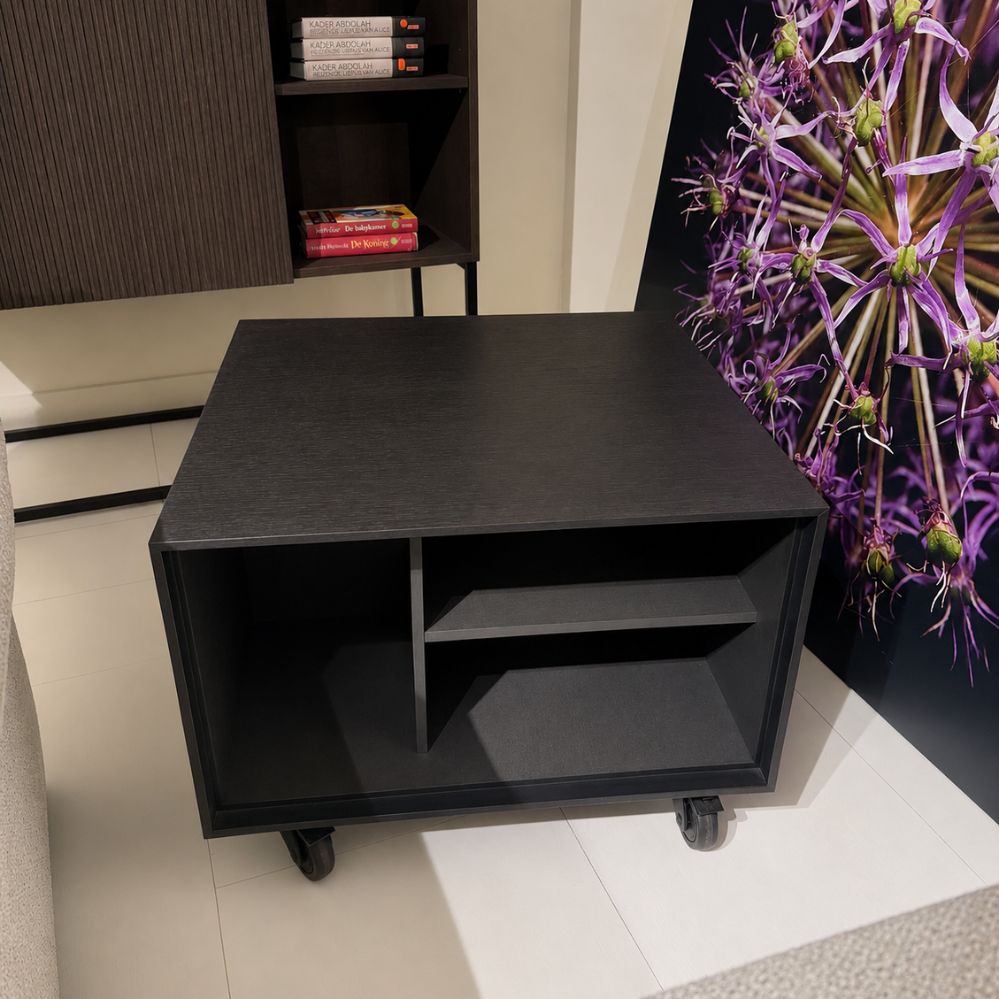 XOOON Elements hoektafel in onyx met drie niches als toonzaalmodel bij Meubelen Verberckmoes Sint-Gillis-Waas